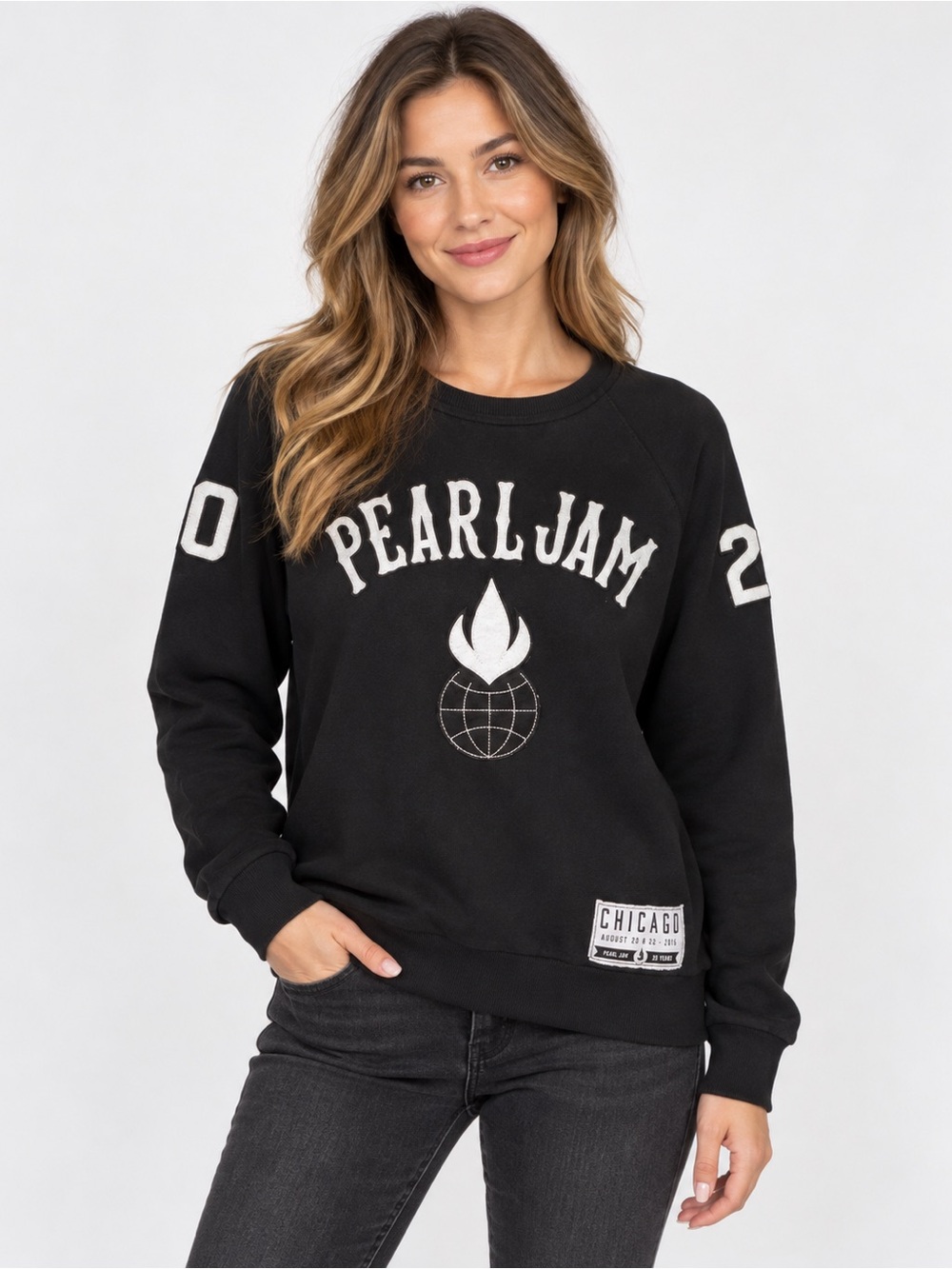 PEARL JAM Women’s Sweatshirt Chicago 2016 25th Anniversary Wrigley Field | Med